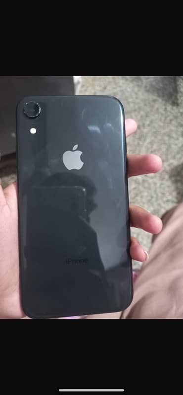 IPhone XR 64gb non pta 38000Rs 4