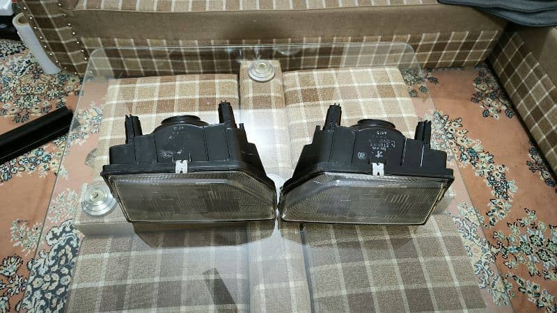 Honda Civic 1984 Japanese Front Headlights Forsale 4