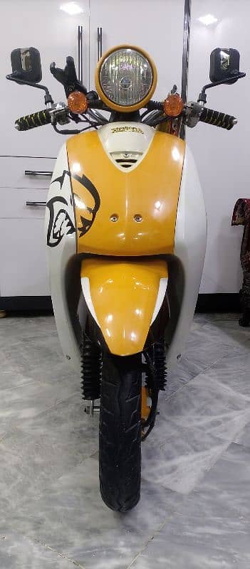 Honda scooty 5