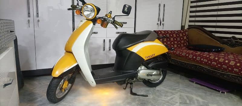 Honda scooty 9