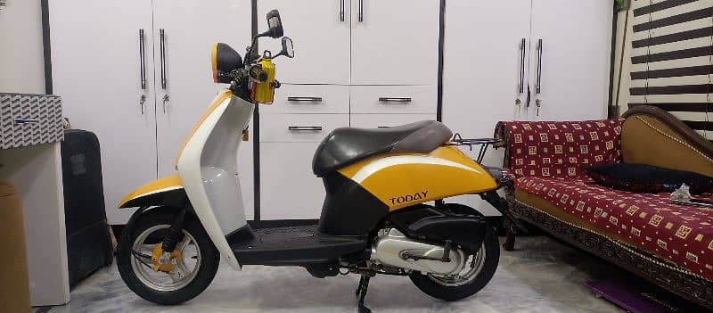 Honda scooty 16