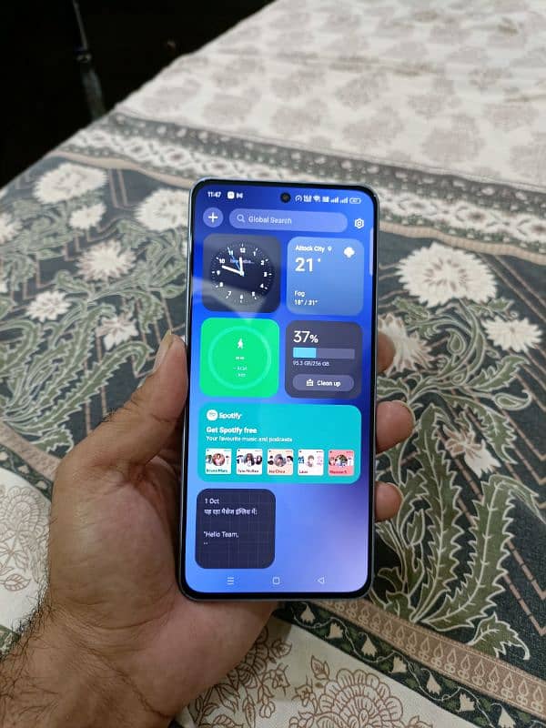 OPPO Reno F 11 0