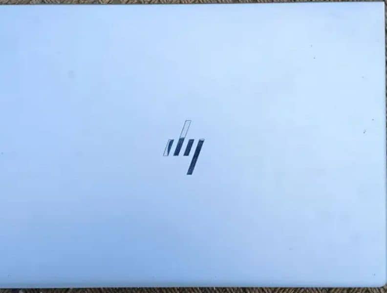 HP elitebooks  cori5 8th generation model 840 g5 0