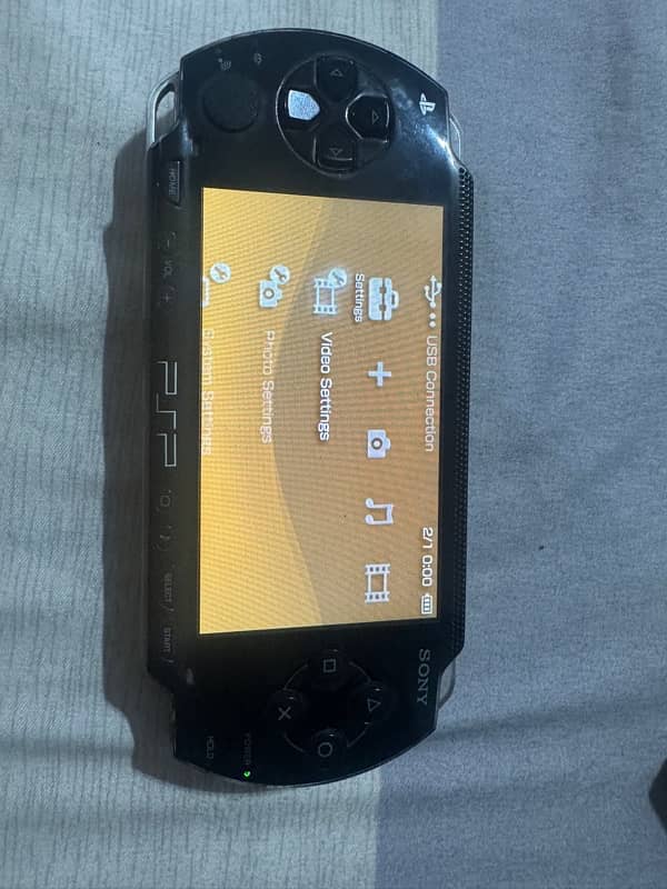 psp 1003 in mint condition with charger 5