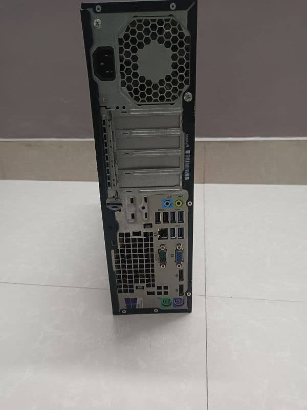 Hp elitedesk 705g3 desktop DDR4 1