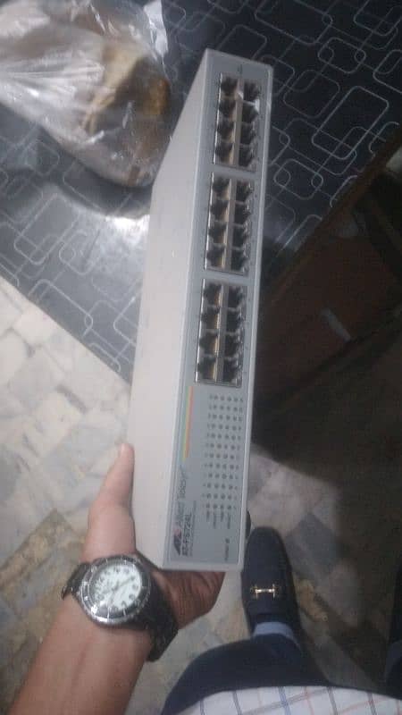 Network Switch 24 port 2