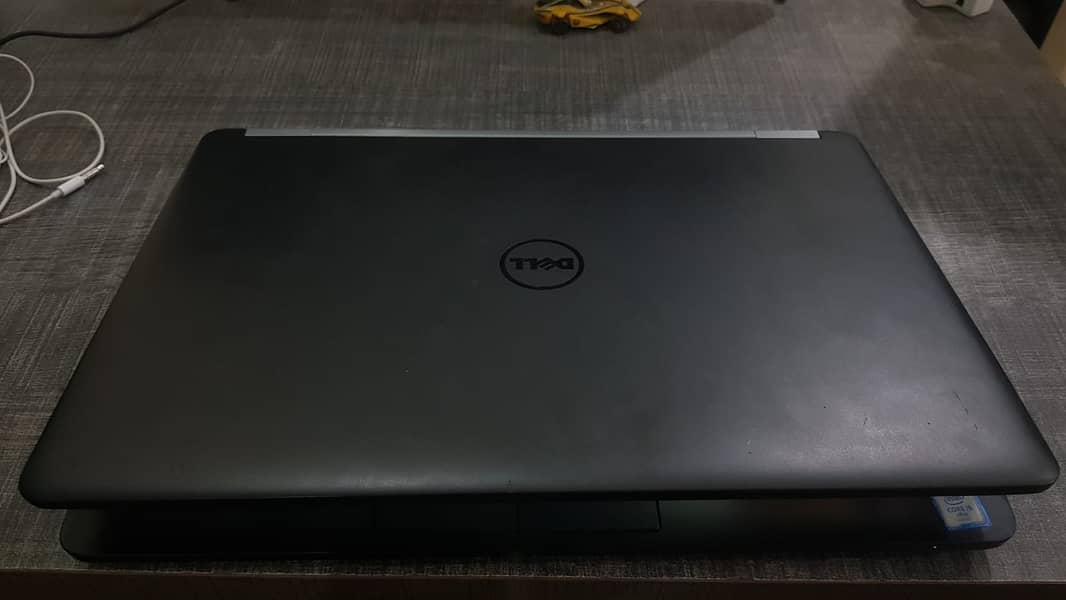 Dell i5 6TH 8GB 256GB 1