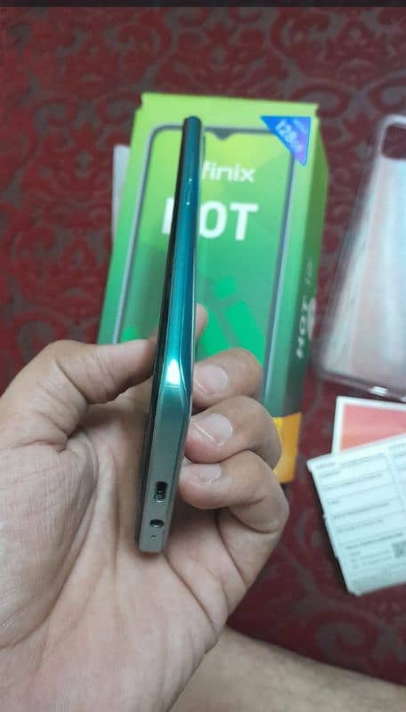 Infinix Hot 10i 4/128 For sale 11