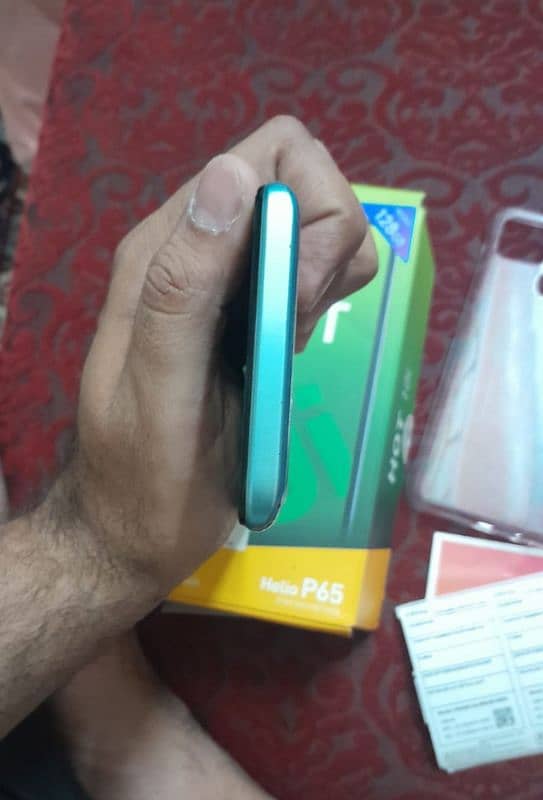 Infinix Hot 10i 4/128 For sale 12