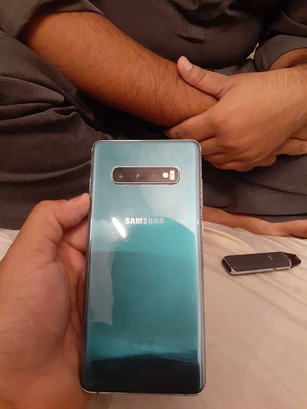 Samsung S10+ plus 0