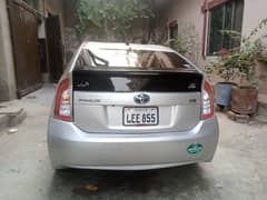 Toyota Prius 2012 Bata 15 original condition abs battery 100% okay