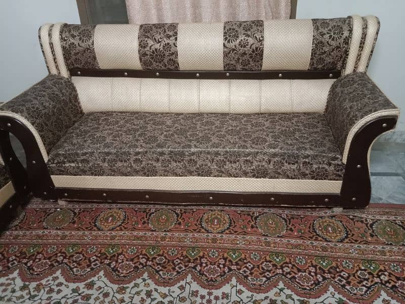 2 piece 3 Seater sofa 0