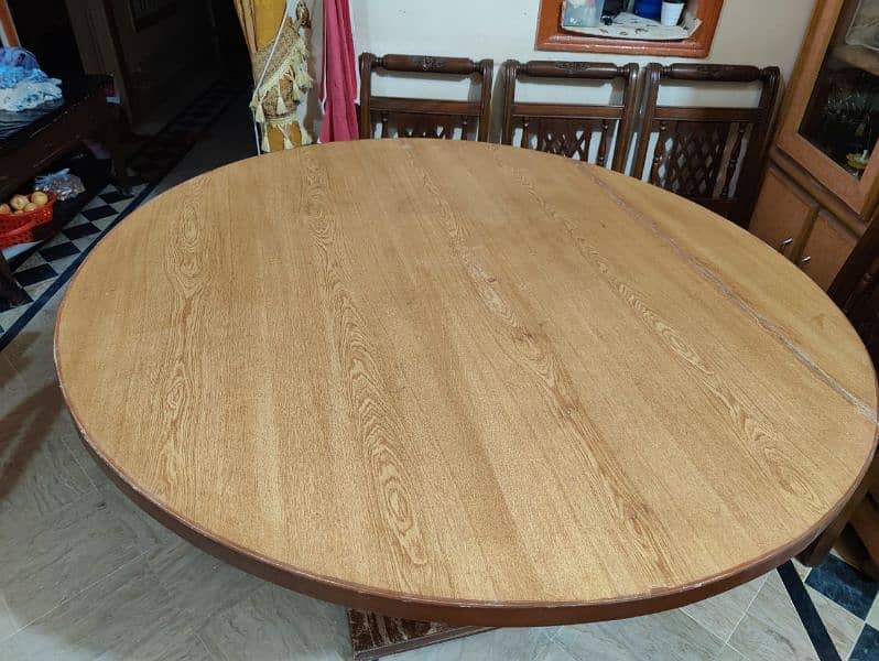 Round Dinner Table 6 Chairs For Sale 0