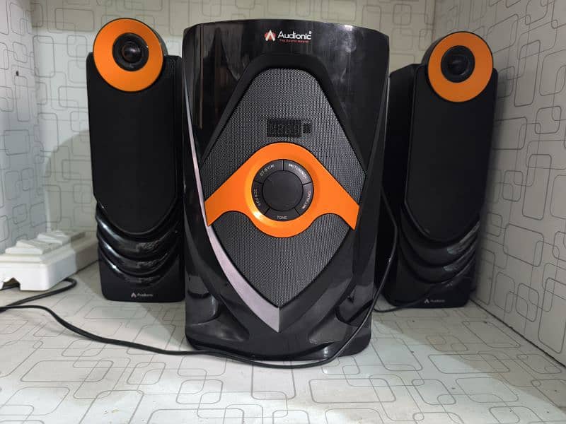 Audionic speakers For Sale 1