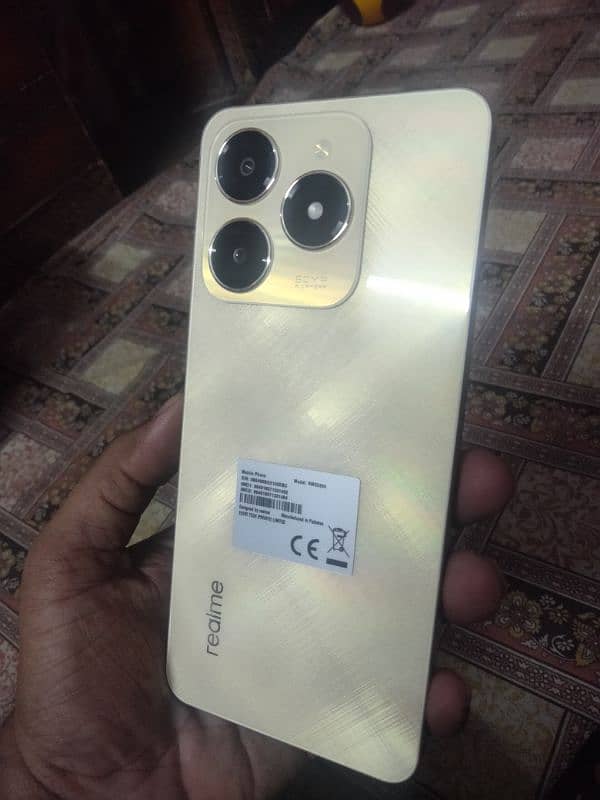 Realme C61 1 week used 1