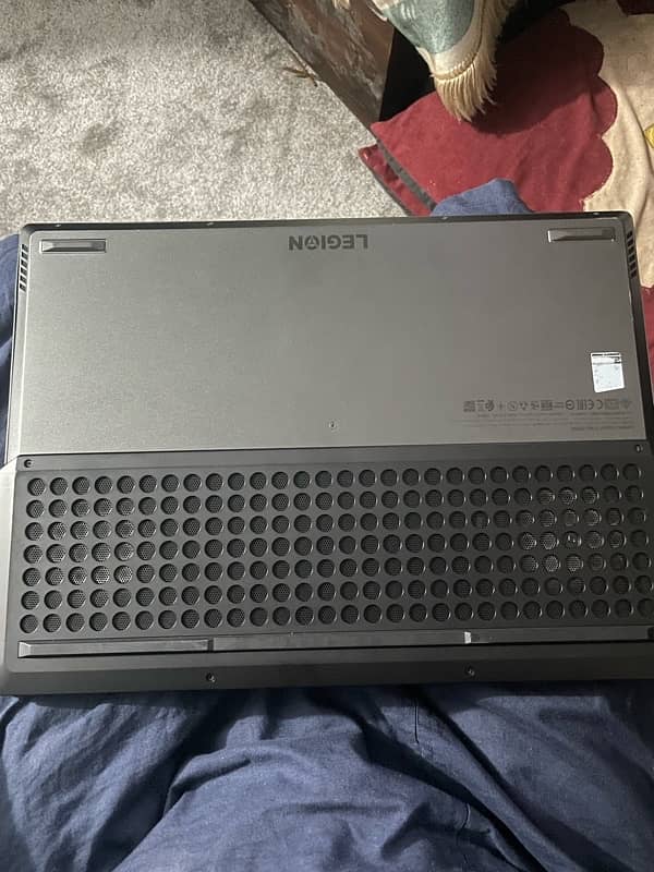 Lenovo Legion Y740 0