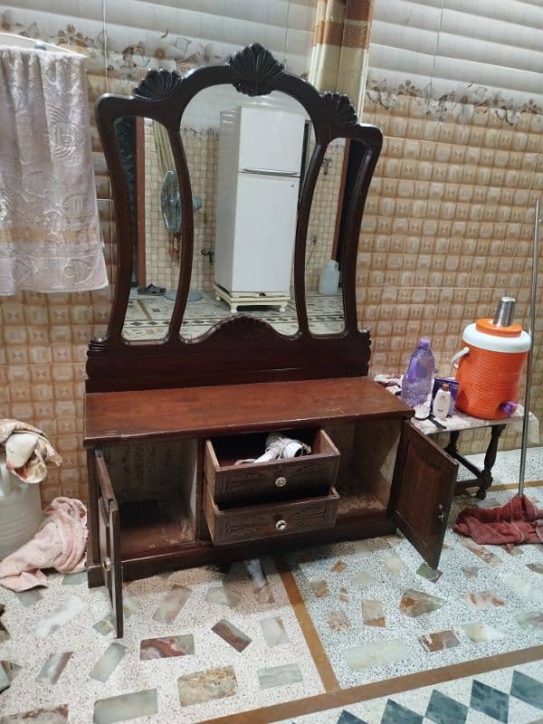 dressing table with mirror 5