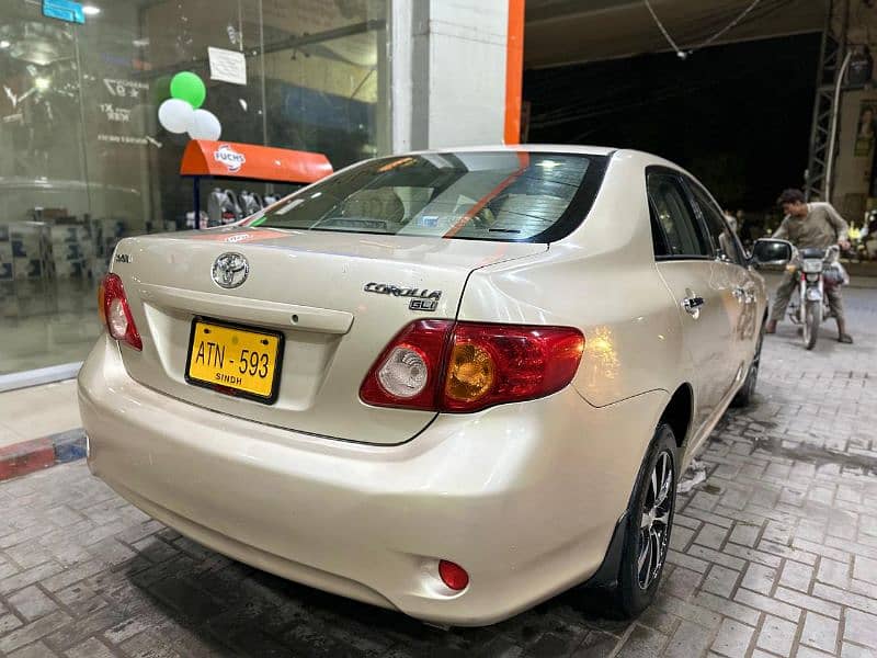 Toyota Corolla GLI 2010 14