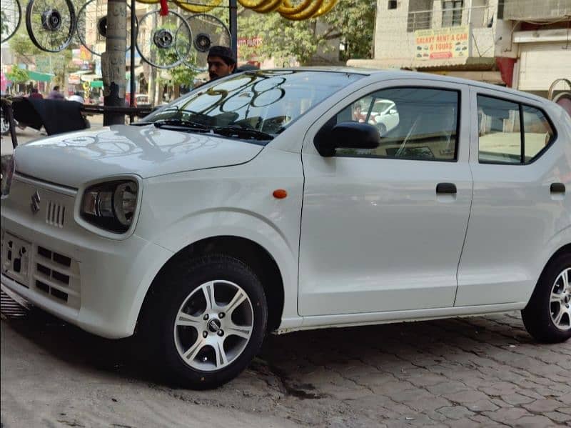 Suzuki Alto 2022 11