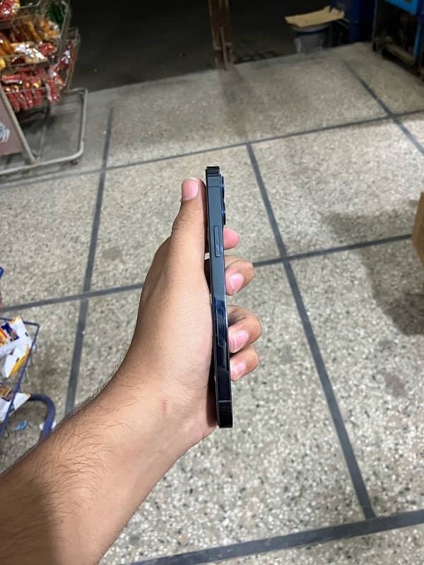 iPhone 12 Pro urgent sale 7