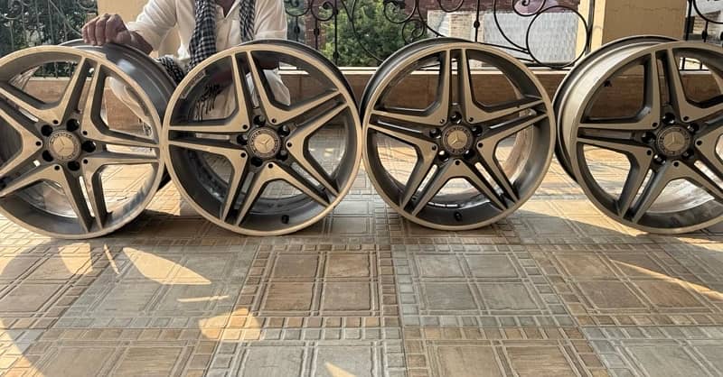 Mercedes  Benz original  rims 0