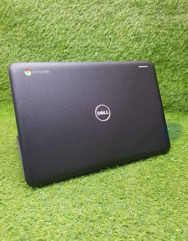 DELL Laptop 4