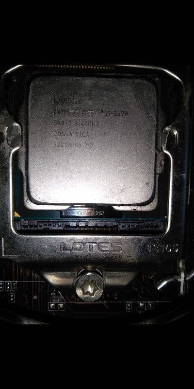 Core i5 3570 + asus h61 mobo + 12gb ram 3