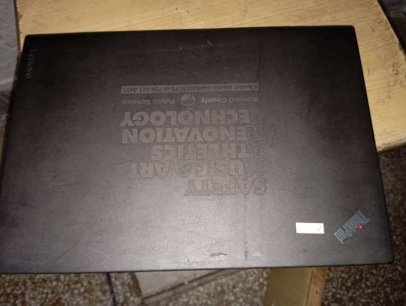 Lenovo Thinkpad  Core I3 ( 6100U 6th Gen ) 2.30GHz | 08 GB DDR4 RAM 2