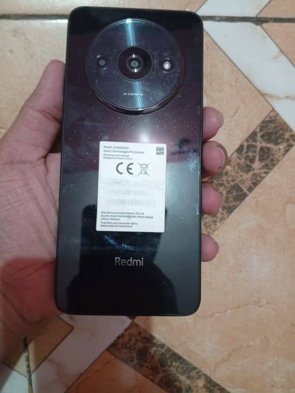 Xiomi Redmi A3 in good condition 4/64 best from Realme infinix 9