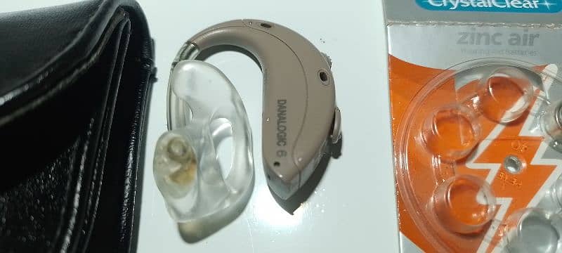 Hearing aid Danalogic 6 ( GN Resound ). 2