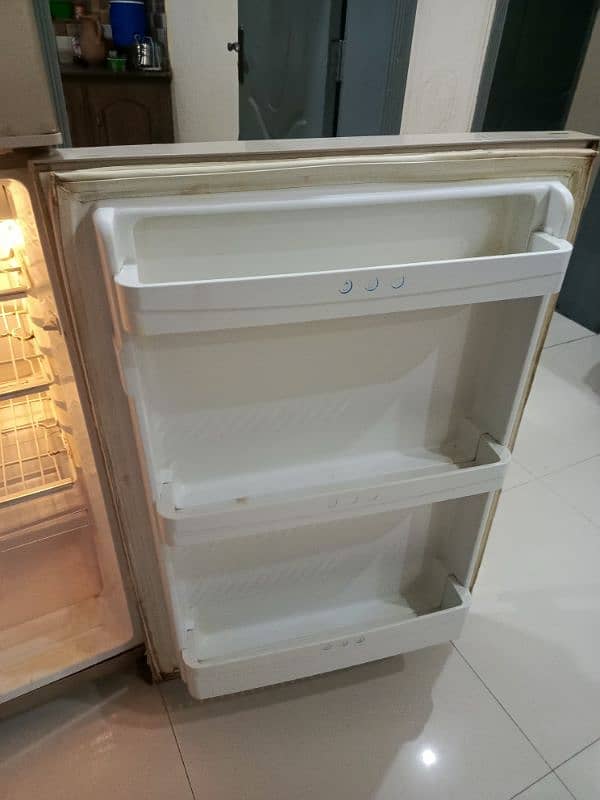 Haier fridge for sale price 35000 3