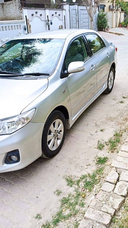 Toyota. Corolla. Altis. 2011.2012 2