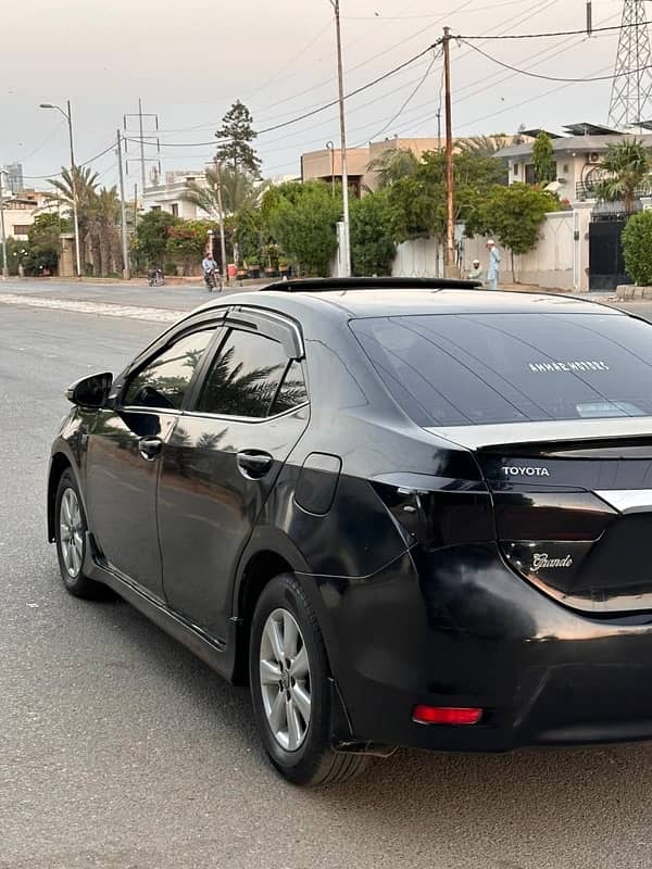 Toyota Altis Grande 2015 1