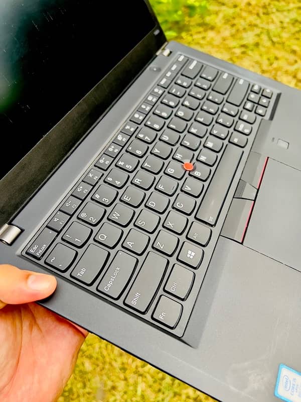 Lenovo Thinkpad T480s 3