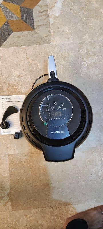 Kangaroo 6.5l AirFryer with Stirrring Paddle and Digital Display 1