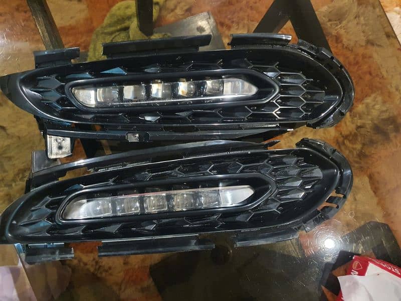 honda vezel foglights 0