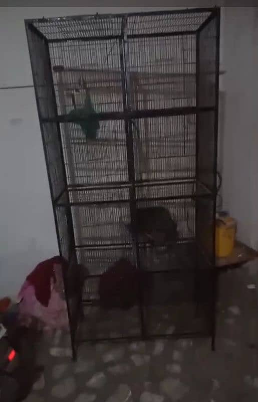 8 Portion Cage in Good Condition 0