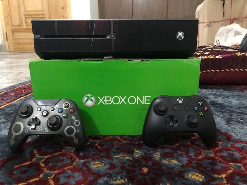 Xbox one for sale with games. 0