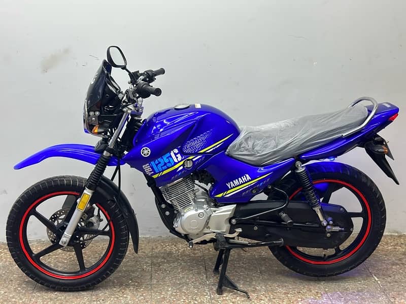 yamaha ybr125g 2020 model ( 15000 used only ) 3