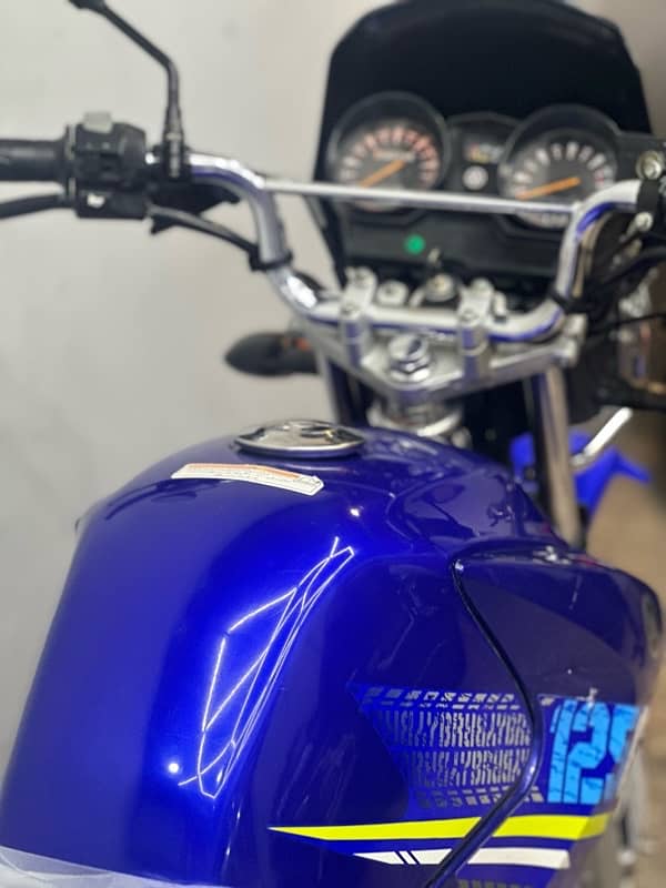 yamaha ybr125g 2020 model ( 15000 used only ) 5