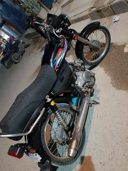 Super Star 70cc 2018 model Karachi number 1