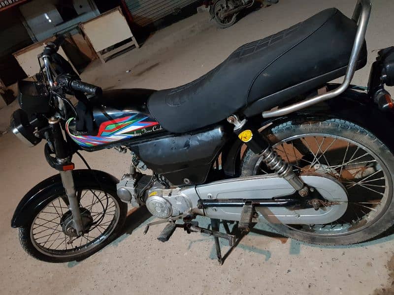 Super Star 70cc 2018 model Karachi number 4