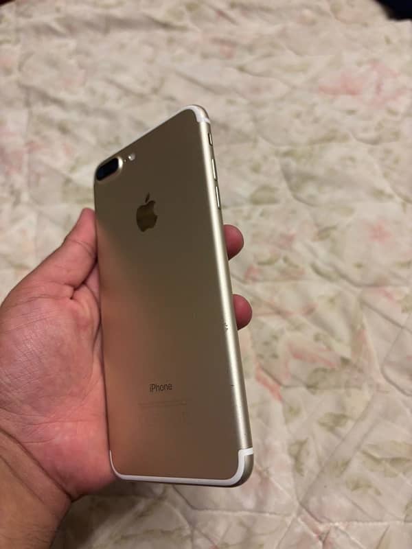 iPhone 7 Plus official pta approved (32 gb) 1