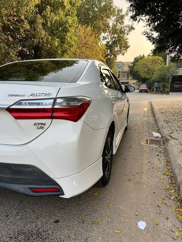 Toyota Corolla Altis 2019 7