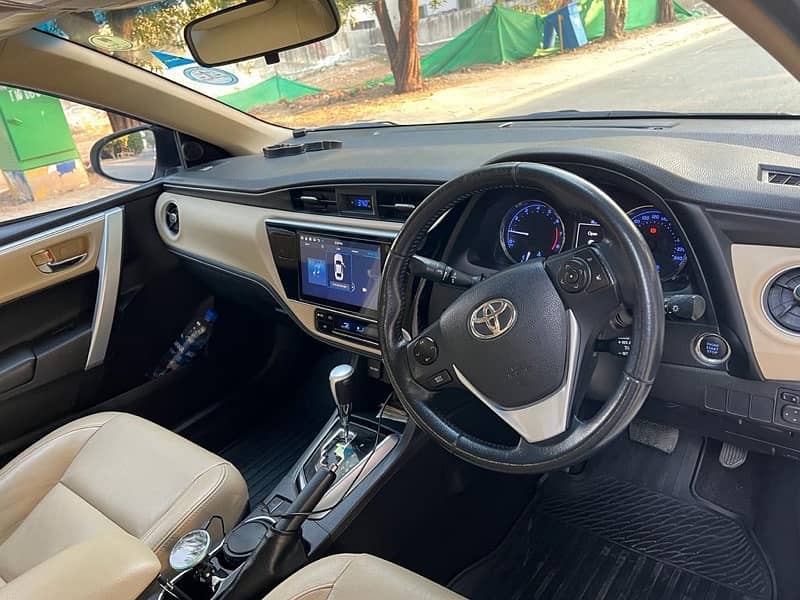 Toyota Corolla Altis 2019 8