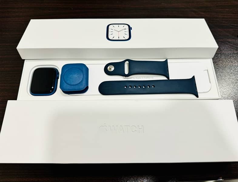 Apple Watch Series 7 45mm 1