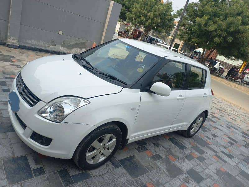 Suzuki Swift 2016 1.3 DLX MENUAL 16