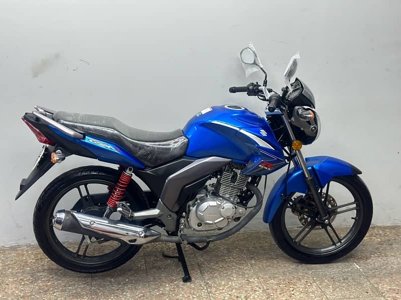 Suzuki gsxr125cc 2022 model ( 6000 km ) 4