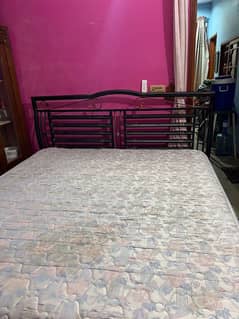 iron bed king size with spring mattress