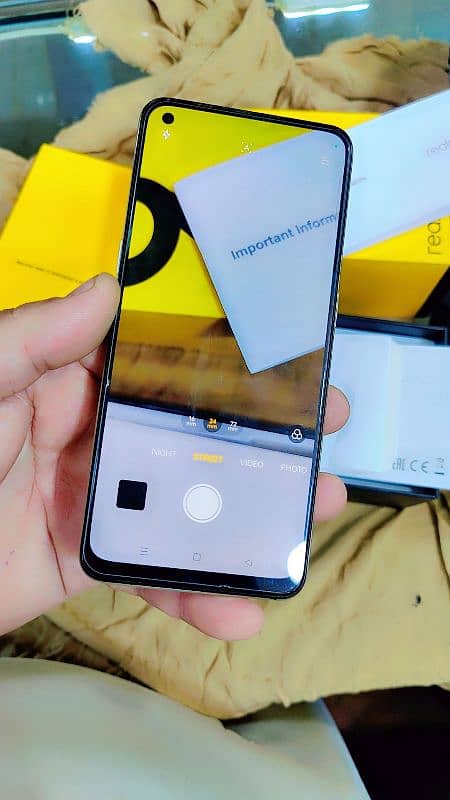 Realme 9/8GB/128GB/Display finger print/Only Box and mobile 1Hand us 5